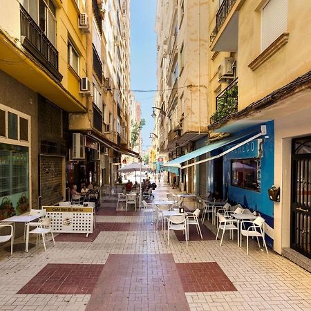 Luchana Apartment Malaga Luaran gambar