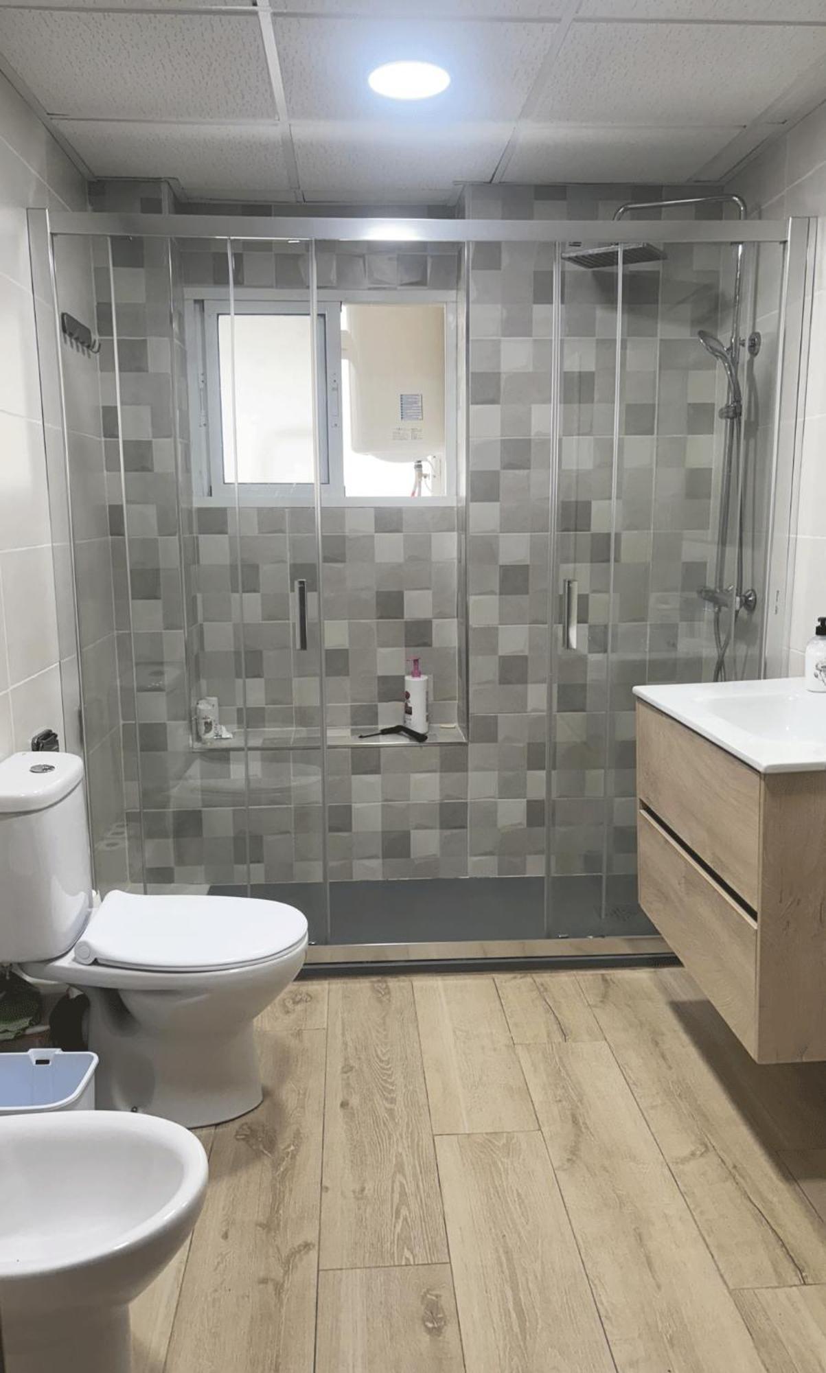 Luchana Apartment Malaga Luaran gambar