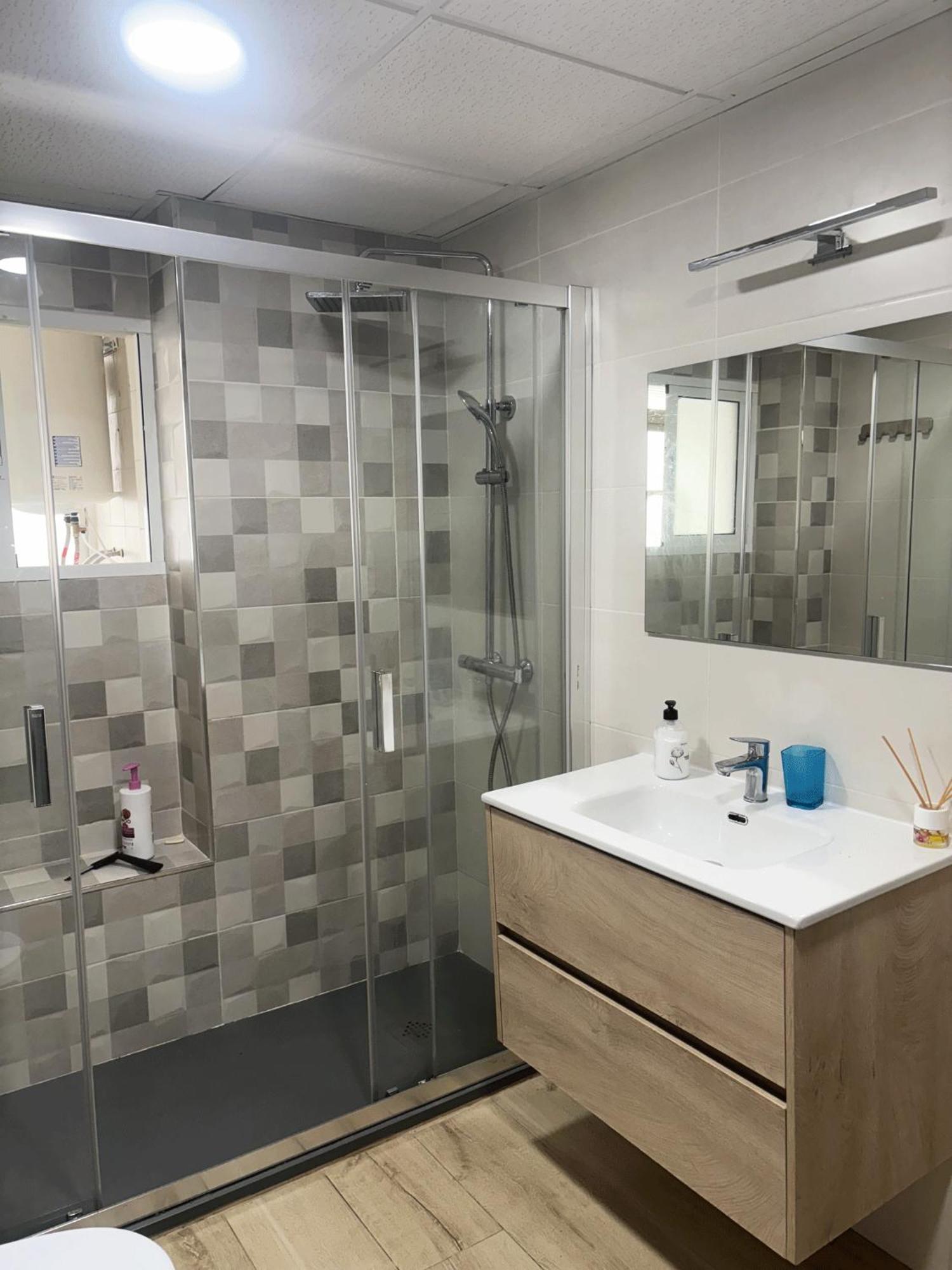 Luchana Apartment Malaga Luaran gambar